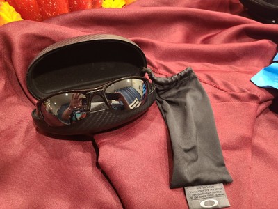 OAKLEY FLAK JACKET BLACK & GRAY SUNGLASSES 03-881 USED W/CASE & BAG 63-20