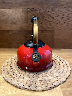LE CREUSET Harry Potter Hogwarts Express Kettle Classic Carbon