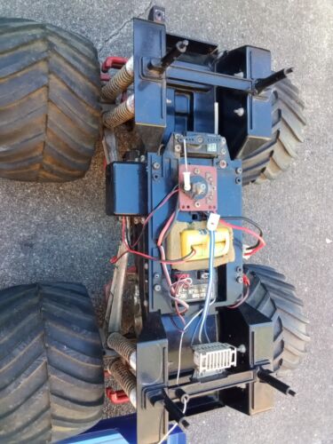 Tamiya Clod Buster R/C with Parma Shell,Upgrades - Picture 4 of 23