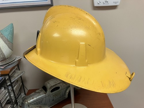 Vintage MSA TOPGARD Fireman’s Safety Helmet Yellow - Picture 4 of 11