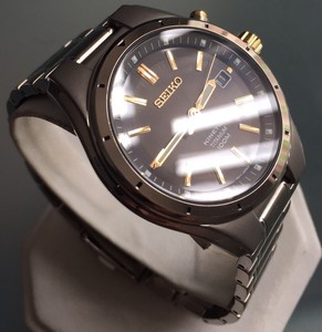 mens seiko titanium kinetic watch ska763p1