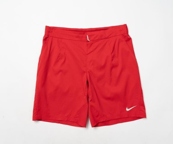 Men Nike Shorts Red 33 / L / 48