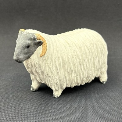 VTG Scottish Fear An Eich Isle Of Lewis Ceramic Ram Sheep Figurine 3.5  Tall