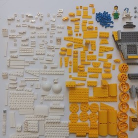 LEGO Star Wars: Anakin's Y-Wing Starfighter 8037 w/Minifigures( Parts) See Photo