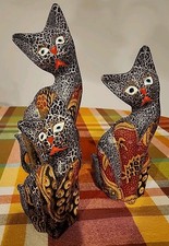 Carved Wooden Cat Ornament Set 3 Wood Cat Statue Handpainted Decor Gift VGUC