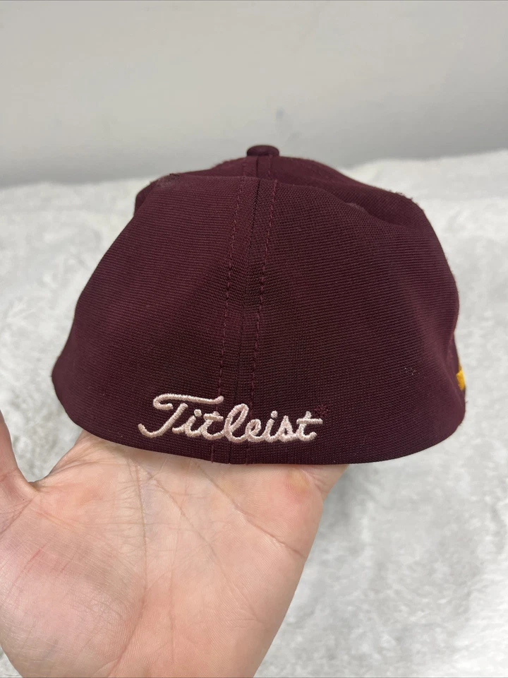 Gorra de golf Titleist Minnesota Golden Gophers 47 marca M/L universidad Foto 4 de 4