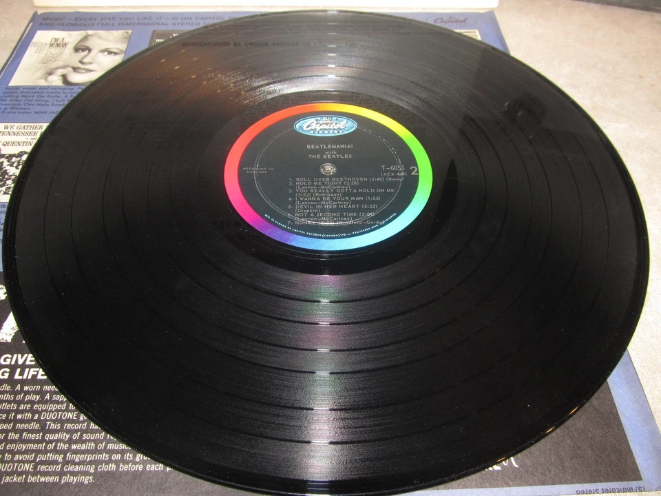 BEATLEMANIA! With The Beatles - VINTAGE  Vinyl - T6051 - Canada 1963 - NM!! - Image 4 of 4