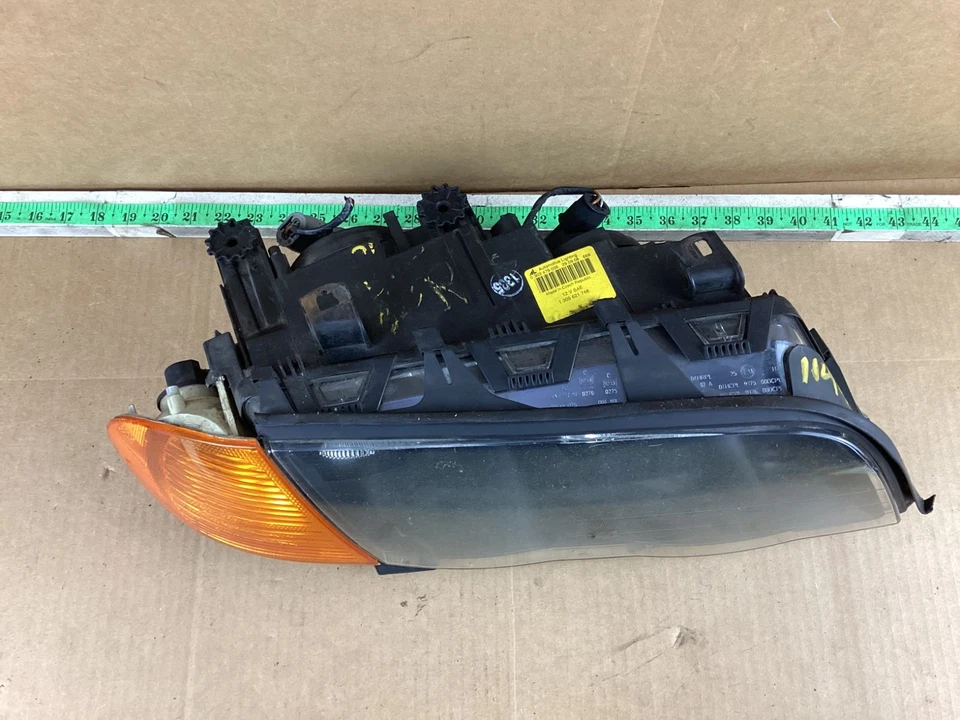 Faro delantero derecho BMW 325i 328i E46 1999-2001 con luz de intermitente OEM Foto 2 de 4