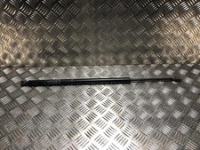 Verin de hayon / de capot Chrysler VOYAGER