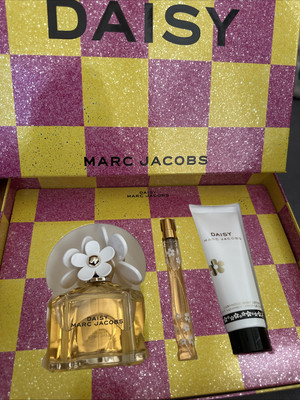 Daisy Marc JACOBS 