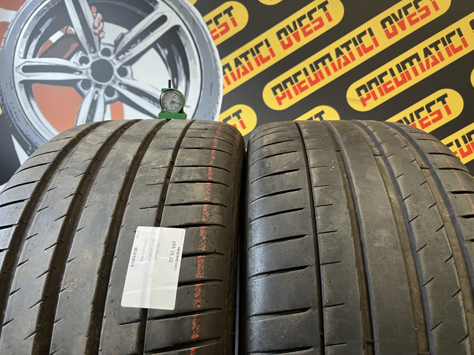 Michelin PilotSport 4S 285/35/22
