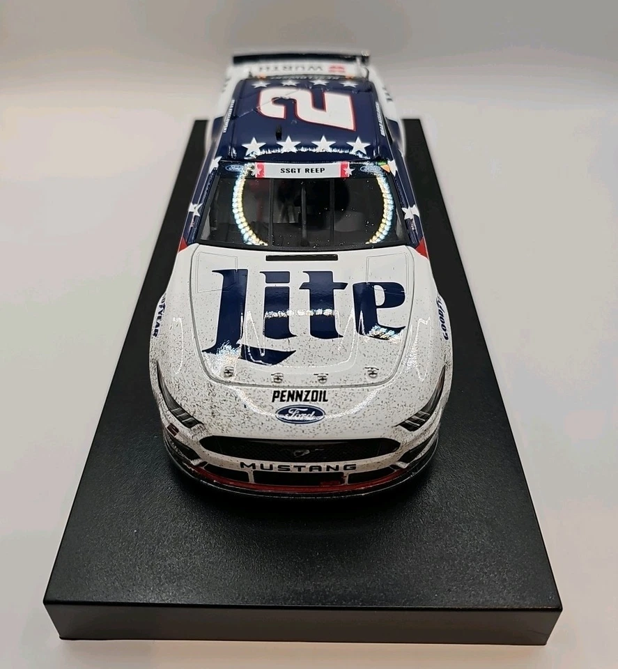 Brad Keselowski NASCAR Lionel Elite Die-cast 1:24 Scale #2 Charlotte Win 2020 - Image 4 of 4