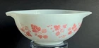 PYREX Gooseberry Cinderella Mixing Bowl #443 2 1/2 Quart Pink and White Vintage