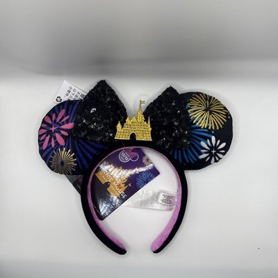 2020 Walt Disney Minnies Main Attraction 12/12 Firework Castle Mouse Ears shopDisney launches Minnie Mouse: The Main Attraction  main image 4