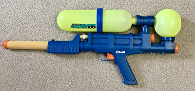 #ad Vintage 1990 Larami Corp Air Pressure Super Soaker 100 Water Gun 9933 0 Works $59.99