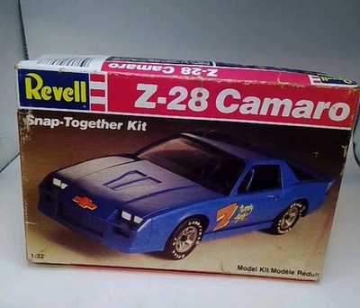#ad Revell 6037 1 32 1987 Camaro Z28 Plastic Model Snap Together Kit NOB Rare $35.99