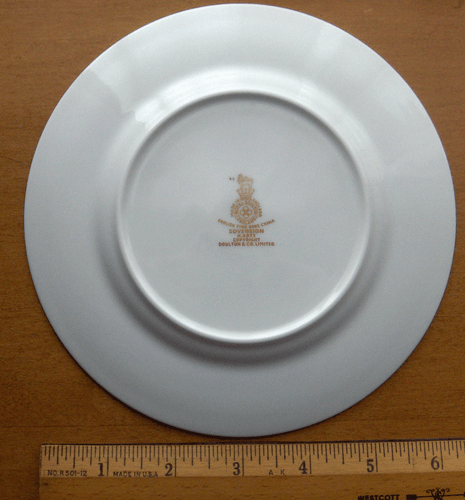 Royal Doulton Sovereign bread plate~fine bone china~made in England~Pristine-NR! - Picture 3 of 4