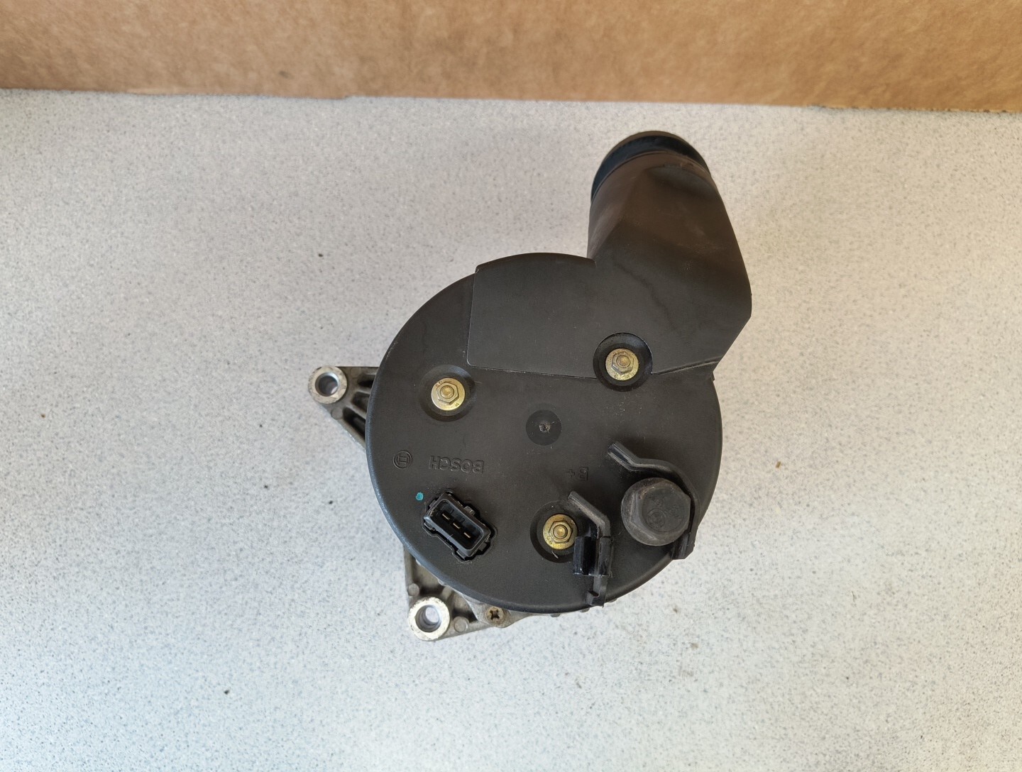 1999 Bentley Arnage Alternator Bosch 120A 0123515023