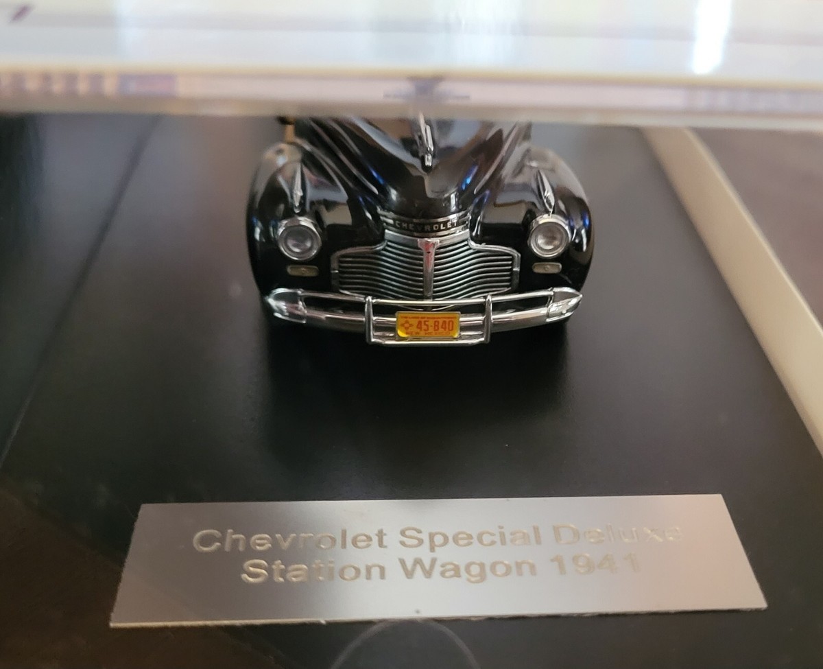 Chevrolet Spécial Deluxe US Navy Staff Car - USA 1943