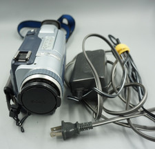 Sony Digital Handycam DCR-TRV530 Digital8 Camcorder Nightshot w/ AC Adapter 588
