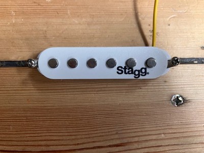 Stagg SES-30 E-Gitarre Brücke Tonabnehmer 8,5K Ohm