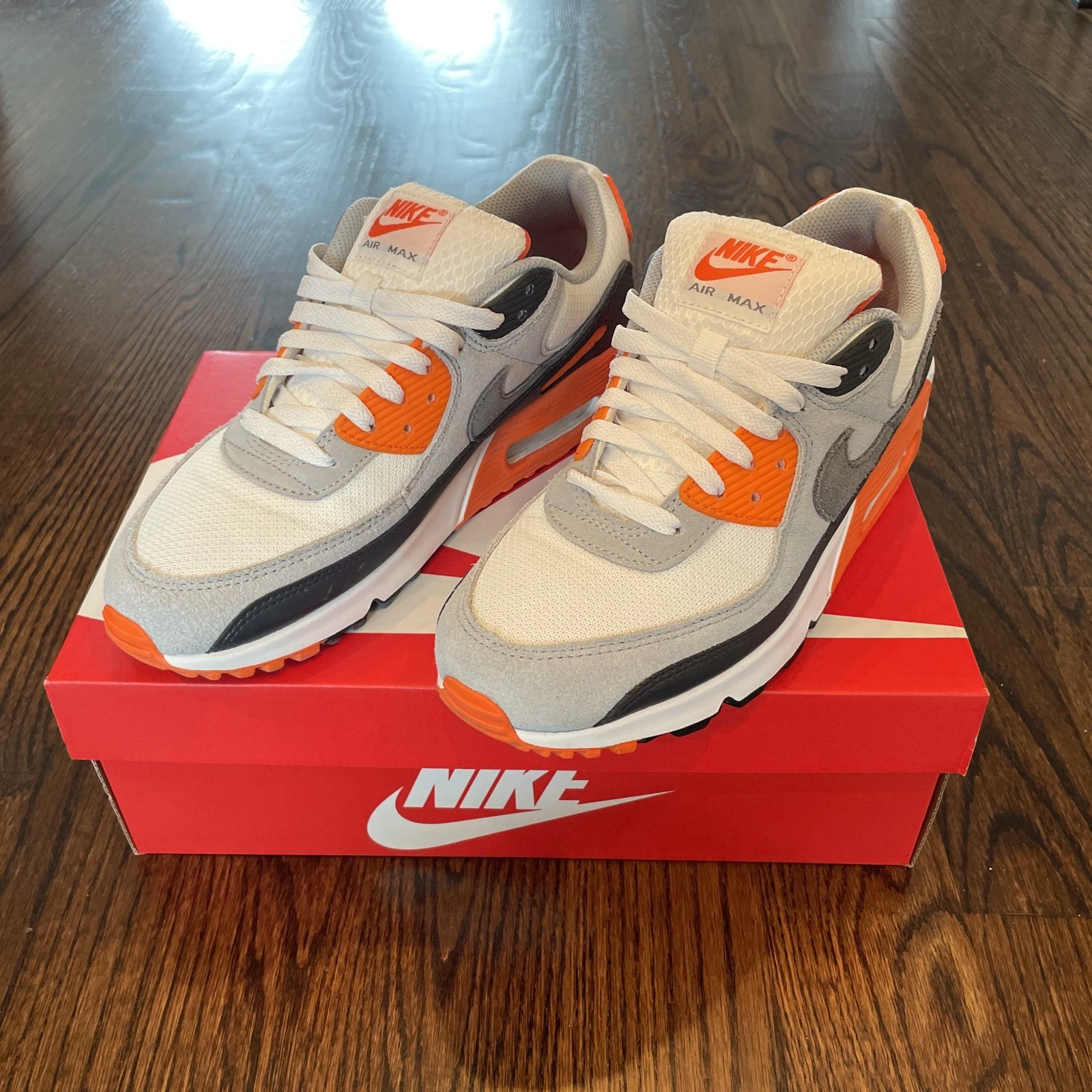 Nike Air Max 90 Summit White Smoke Grey Orange Size 9
