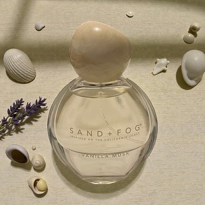 VANILLA MUSK EAU DE PARFUM SPRAY BY SAND + FOG 1.7OZ