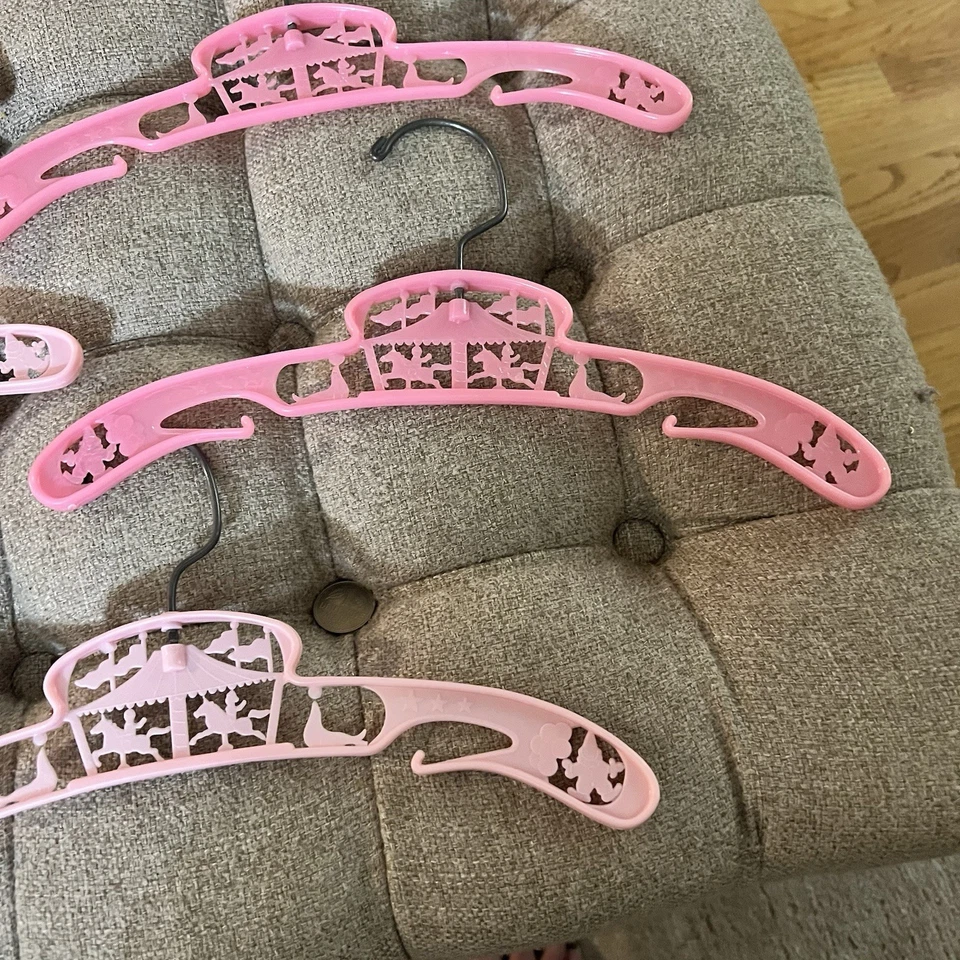 Lote de 5 perchas giratorias de plástico rosa vintage para bebés - 4 carruseles/1 vaca sobre luna Foto 3 de 4