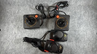 Atari 2600 Joysticks And Paddle Controllers - Untested