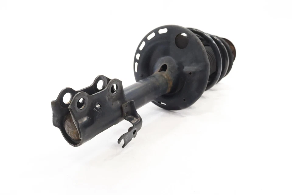 Amortiguador delantero izquierdo Lexus NX300 2018-2021 OEM 4852078090 Foto 2 de 4