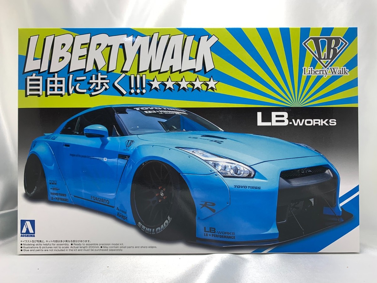 AOSHIMA Liberty Walk 1/24 No.9 LB-WORKS R35 GT-R Ver.1 Plastic