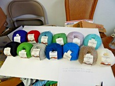 Cascade 220 Superwash Wool yarn - 12 Colors