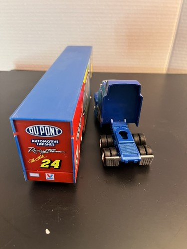 CORGI Race Image 1995 Limited Edition JEFF GORDON #24 DUPONT Transporter - Picture 6 of 7