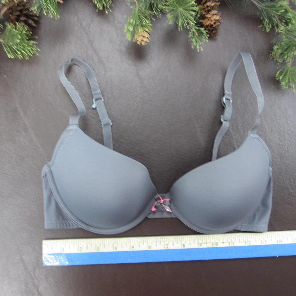 Sujetador Xhilaration 36D Gris Acolchado Con Aros Cierre Ajustable Espalda Foto 2 de 4