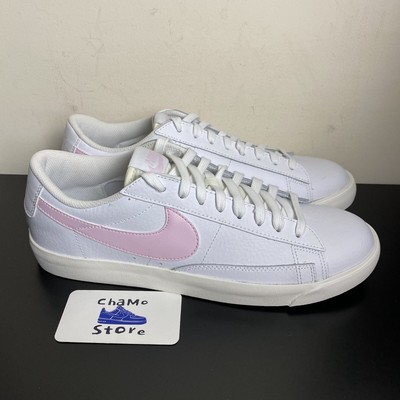 nike blazer low skate shoes
