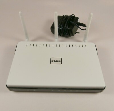 D-Link Router DIR-655 Wireless N 300 Mbps 2.4 GHz 4 x Gigabit Ethernet LAN