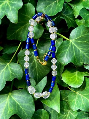Collar de Lapis Lázuli y Cuarzo de roca  Precioso y Elegante Longitud 45-50 cm 