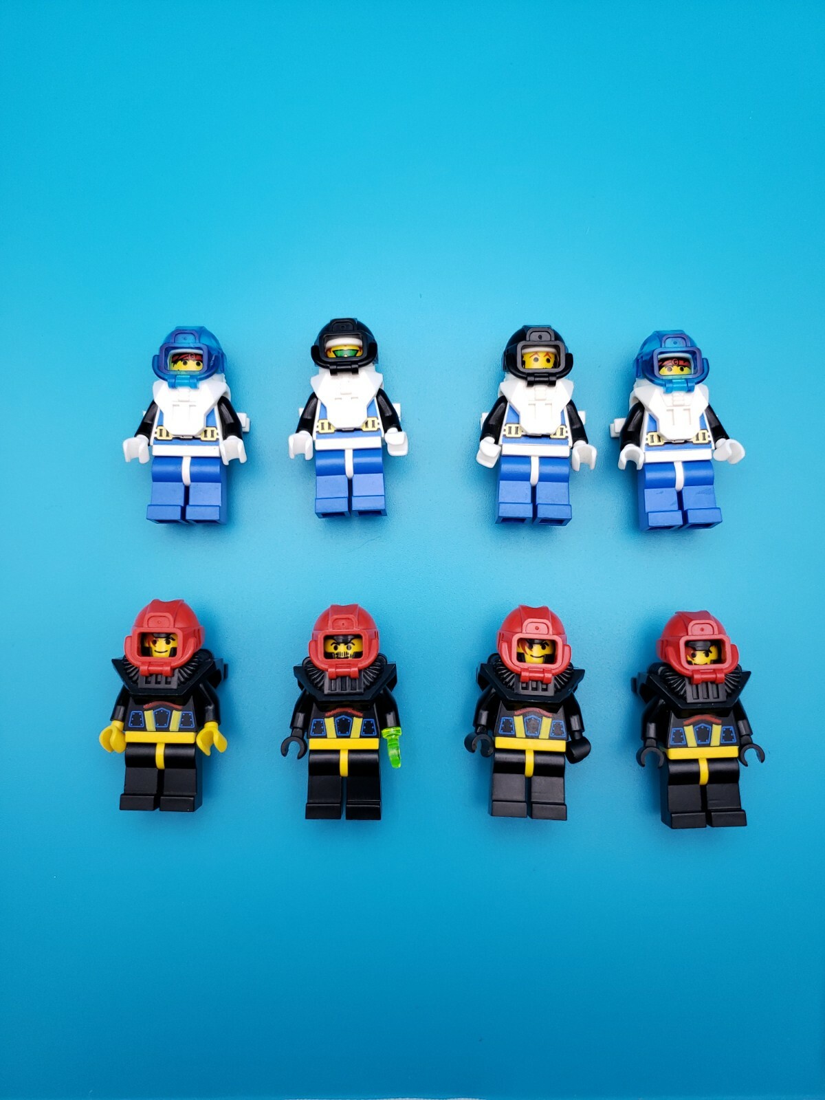 Lego Aquazone Lot 8 Minifigures Aquanauts Aquasharks W Accessories 6190 6195 Ebay