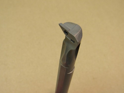 Mitsubishi M-FSVUCR-081.5-C 1/2" dimple heavy metal carbide indexable bore bar - Picture 6 of 10