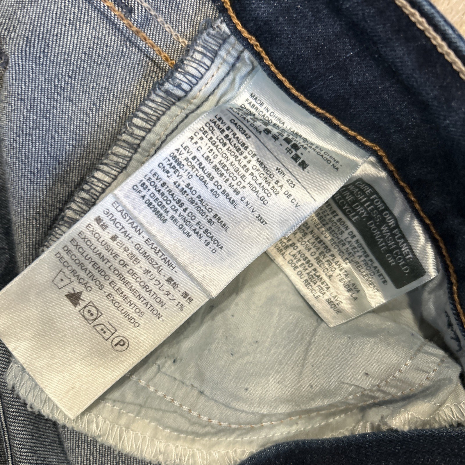 Levi's 535 Women's Super Skinny Stretch Blue Denim Jeans, Size 28 thumbnail 5