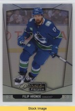 2024-25 O-Pee-Chee Platinum Rainbow Filip Hronek #170 READ 1u6