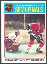1975-76 Topps Semi-Finals Philadelphia vs. NY Islanders Bobby Clarke #2 NM-MINT