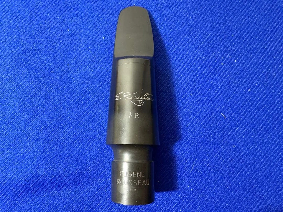 Bocal para saxofone barítono Rousseau 6R - Imagem 2 de 4