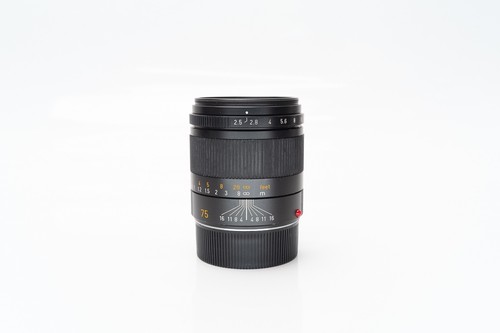 Leica 75mm f2.5 Summarit-M Lens 6-BIT 11645 - Picture 3 of 9