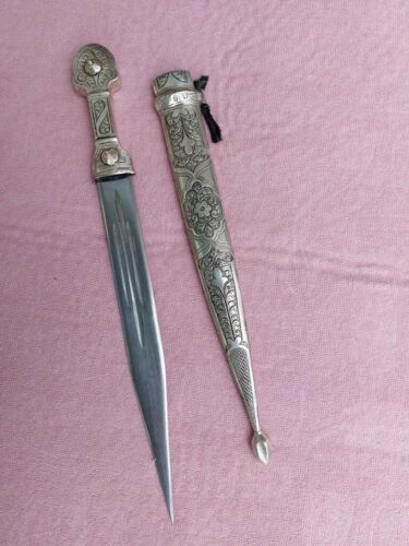 Handmade dagger. - Picture 1 of 2