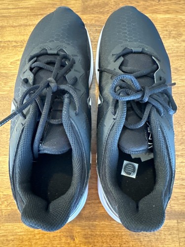 Nike mens Legeng Essential 2 Training Color: Black White Metallic Silver Size 9 - Picture 8 of 10
