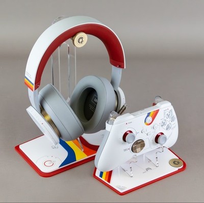 Xbox Wireless Headset & Controller Set Starfield Edition PLUS custom stands