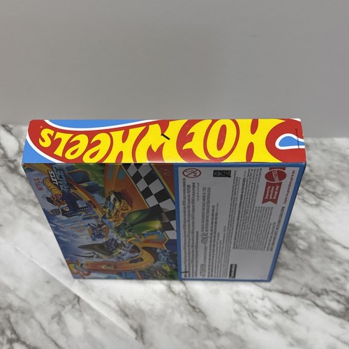 Mattel Hot Wheels Netflix Let's Race 8 with GT Scorcher 8-Pack Factory Sealed - Picture 5 of 6