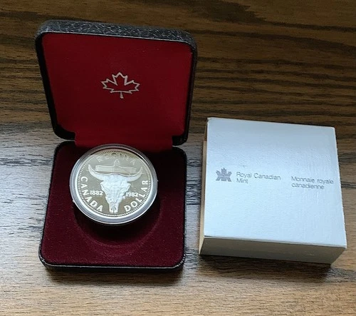 Royal Canadian Mint 500 Proof Silver Dollar Coin Regina 1882-1982