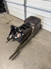 2015-2020 Tahoe Suburban Yukon Full Center Console Oem Tan Used